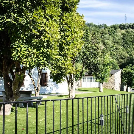 Affittacamere A Casa Da Botica 3*