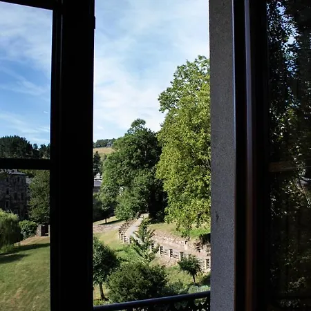 A Casa Da Botica Pensionat Samos