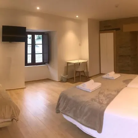 A Casa Da Botica Samos